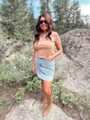 Tanner Tee in Camel