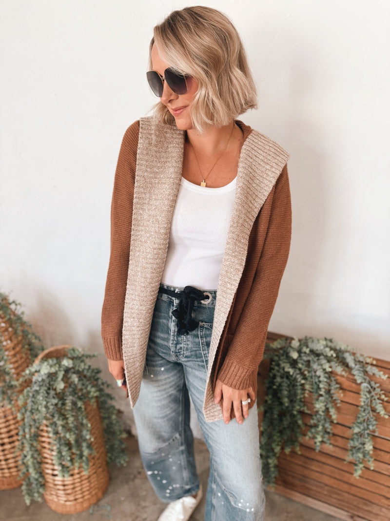 DeDe Double Cardigan in Camel