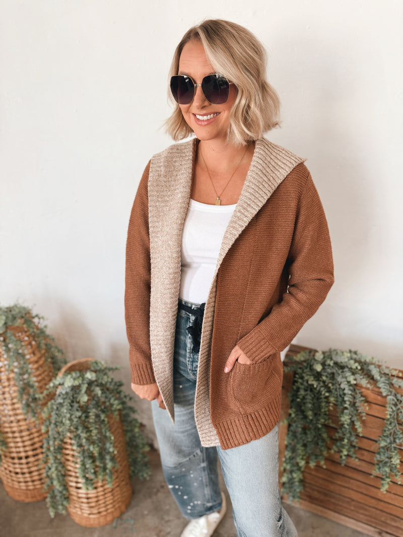 DeDe Double Cardigan in Camel