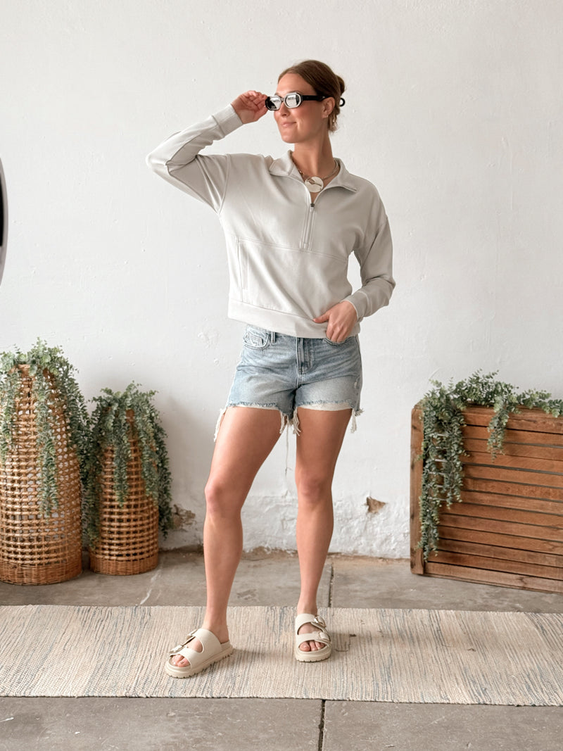 Bridget Pullover in Silver Grey