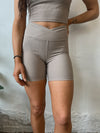 Ribbed High V-Cross Waist Biker Shorts
