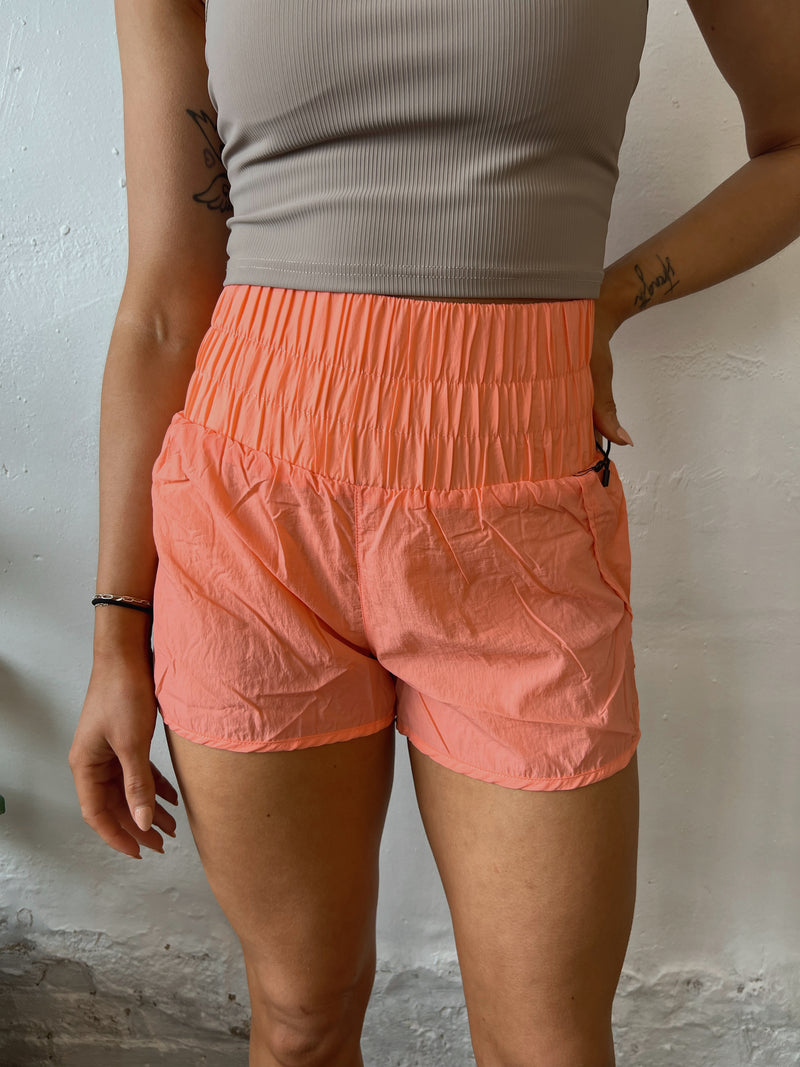 High Waisted Smocked Shorts - Peach
