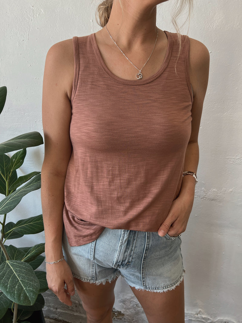 Lynn Tank in Clay