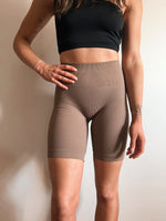 Ribbed Biker Shorts in Mocha