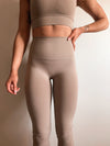 Get Active Bra & Legging Set in Mocha